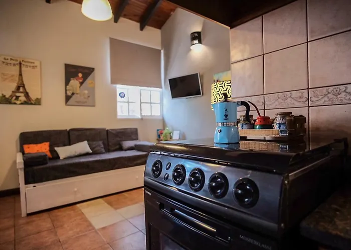 Leonidas Design Loft