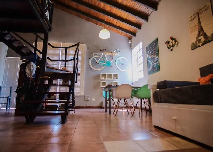 Leonidas Design Loft